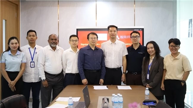 智用开物开启AI出海战略布局,多智能体引领跨国共创践行东盟合作(图1) 智用开物开启AI出海战略布局,多智能体引领跨国共创践行东盟合作(图1)