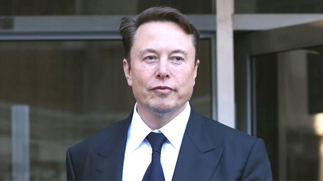 马斯克建造超大型AI芯片工厂的计划初见端倪：先进封装与PCB工厂建设已启动(图1)