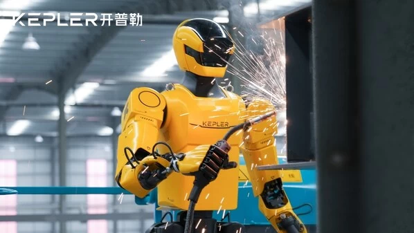 开普勒全球首例 “人机协作“ 高空焊接作业震撼亮相！(图1)
