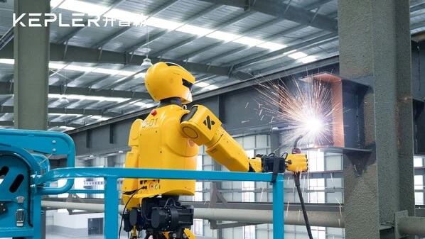 开普勒全球首例 “人机协作“ 高空焊接作业震撼亮相！(图2)