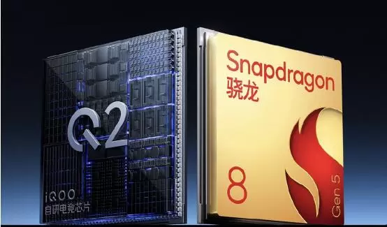 中屏“战斗精灵”驾到!iQOO Z11 Turbo携第五代骁龙8,重新定义2K性能体验(图2) 中屏“战斗精灵”驾到!iQOO Z11 Turbo携第五代骁龙8,重新定义2K性能体验(图2)