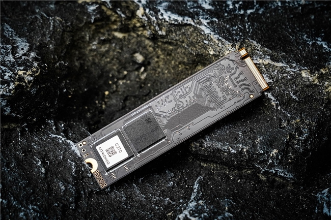 朗科绝影NV150HK固态硬盘评测 PCIe5.0真千里马(图10) 朗科绝影NV150HK固态硬盘评测 PCIe5.0真千里马(图10)