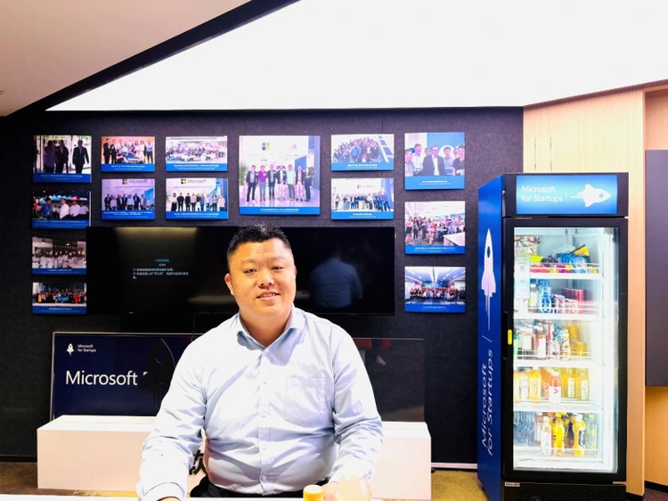 微通人工智能科技张哲出席Microsoft Ignite2025北京站 共探AI转型核心(图2)