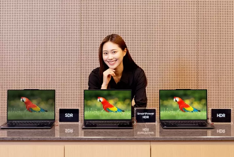 三星与英特尔联合推出OLED新技术，提升视觉效果的同时优化笔记本电脑续航(图1)