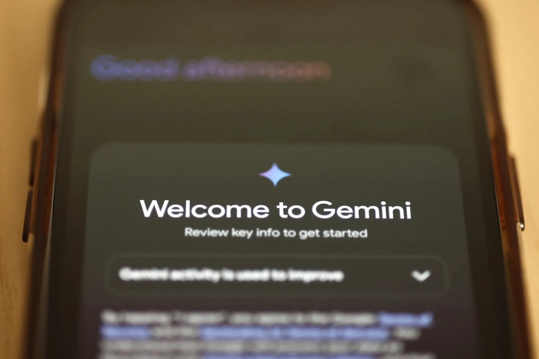 1dfdffa7j00t9gcb700d7d000u000k0m 曝基于 Gemini 的新一代 AI Siri 下月首次亮相