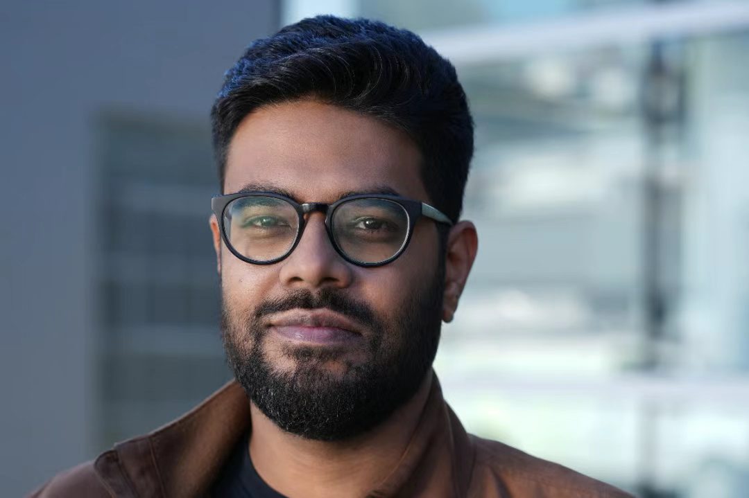 03aeb4b2j00t30w8200k6d000u000jzp Luma CEO:好莱坞已死,唯有 AI 能救