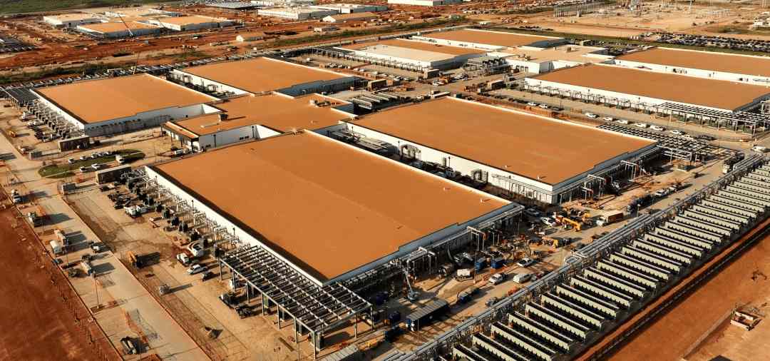 46c7540cj00t32rfx012hd000u000e2m OpenAI、甲骨文与软银宣布在美国新建五大 AI 数据中心