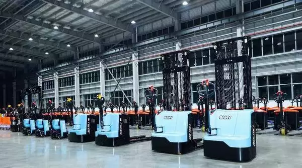 新质征途 强强聚力---“强盛机械”与“三一机器人”战略合作签约仪式在浙江长兴举行(图8) 新质征途 强强聚力---“强盛机械”与“三一机器人”战略合作签约仪式在浙江长兴举行(图8)