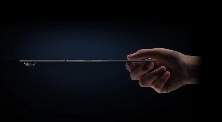 AI时代的颠覆者 三星Galaxy Z TriFold打开移动体验新视界(图2) AI时代的颠覆者 三星Galaxy Z TriFold打开移动体验新视界(图2)