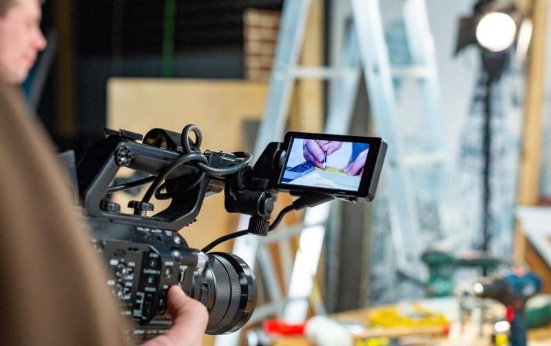 讲真学堂：揭秘短视频爆款打造法则，助力创作者突破流量瓶颈(图1)