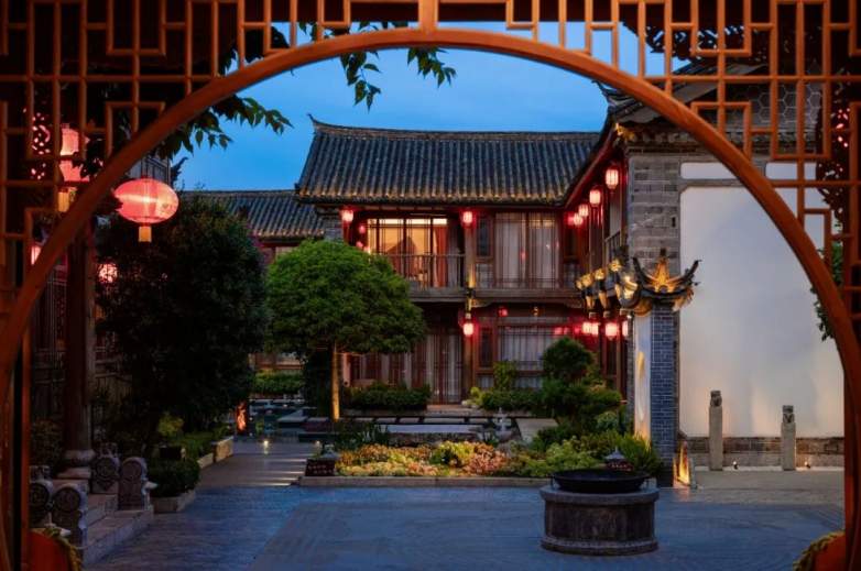 庭午，蝉没收了时间(图8)