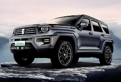 40万左右的SUV推荐有什么车好？长城汽车坦克700与魏牌蓝山谁是你的菜？(图1)