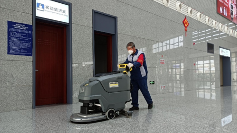 德国卡赫深化与武铁旅服合作，为武汉及沿江高铁站点洁净运行保驾护航(图2)