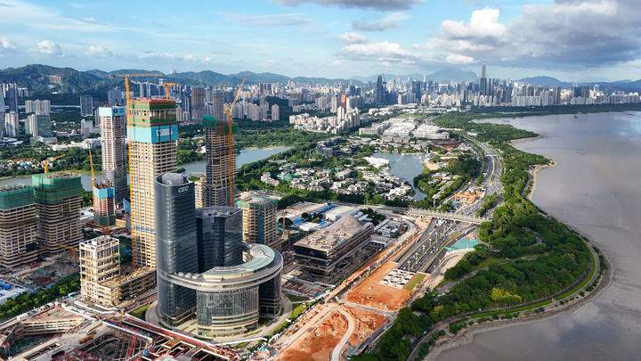 勇立潮头再出发——写在深圳经济特区建立45周年之际(图2)