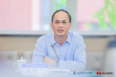 北京航空航天大学 鲲鹏昇腾科教创新孵化中心揭牌，推动中国自主计算生态建设(图4)