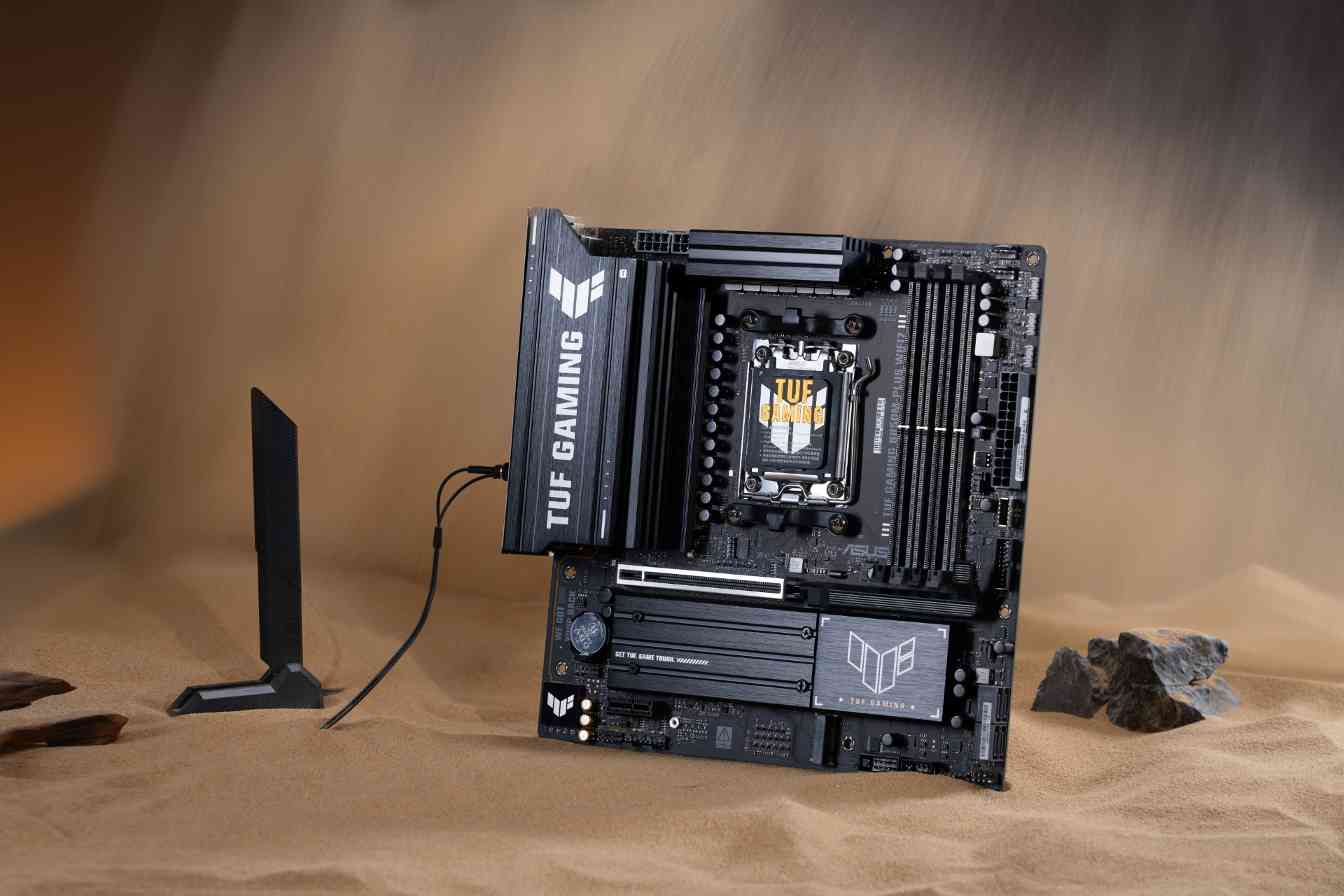 战力升 登场胜 华硕B850重炮手二代主板开售(图4)