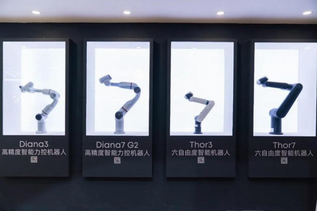 展会现场 | 思灵机器人（Agile Robots）亮相第二十五届工博会，等您聊技术，对方案！(图5)