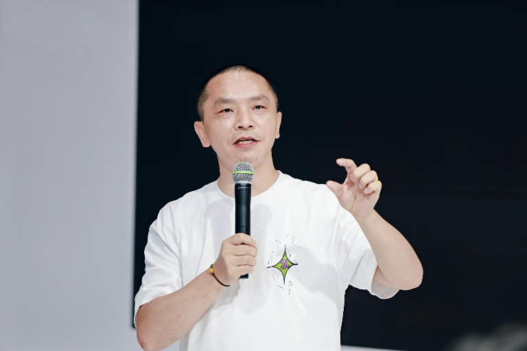 20天突破3万台！九号智能电摩M5惊艳亮相中国摩博会(图2)