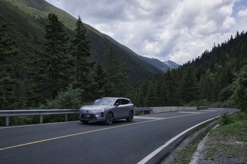 又涨了！沃尔沃销量了9月达 12802 辆，XC70热度持续发酵(图3)