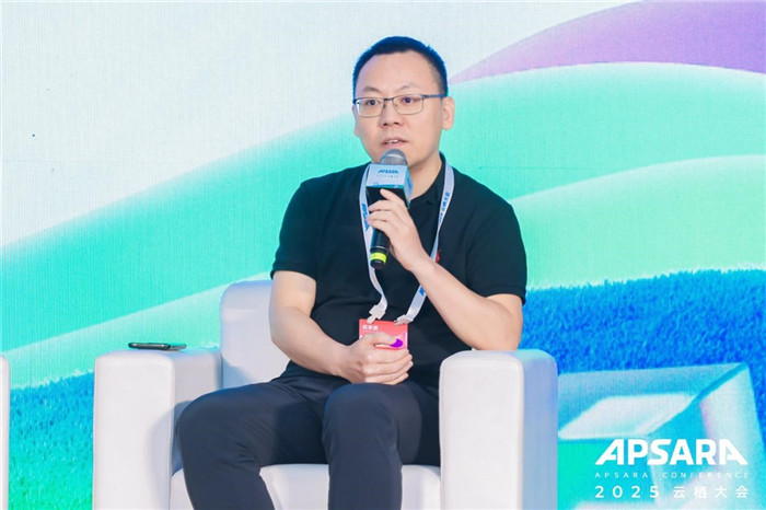 走向AI原生，企业架构升级靠“全栈”引爆增长(图9)