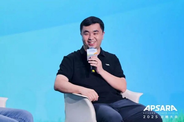 云栖大会上，感受AI汽车的乐与路(图1)