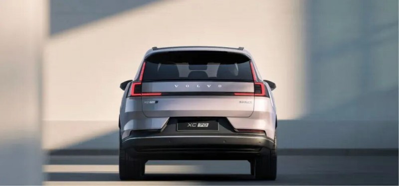 沃尔沃销量持续攀升，全新XC70上市为新能源豪华SUV注入新动能(图4)