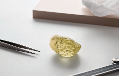 戴比尔斯看货会：小颗粒天然钻石供大于求，行业变局将至(图3)