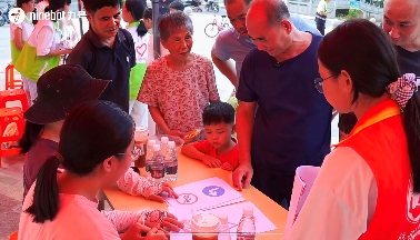 从干货到互动体验 广州交警联动九号公司手把手教市民出行安全知识(图3)