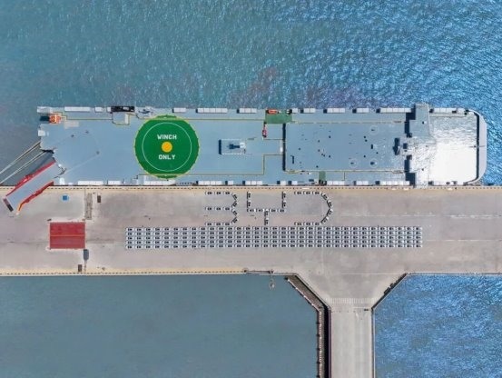 比亚迪出海：从建到简的车联网修行(图3)