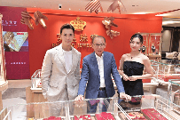 商业模式的进化论：杨受成杨政龙如何带领英皇集团走向跨界商业生态模式？(图2)