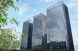 三大产业集群强势起航！福建省电子信息集团发展成果集中亮相(图1)