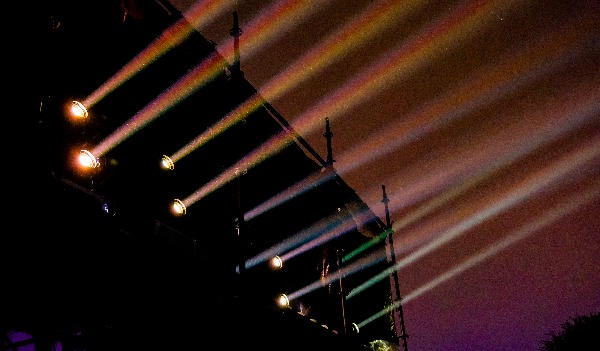 明月逐波、光影耀塔——巴可助力园博园永定塔投影秀(图7)