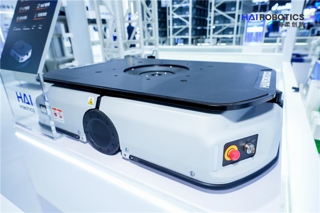 海柔创新闪攀机器人、K1200亮相亚洲物流展，新智造中心提升10倍产能(图2)