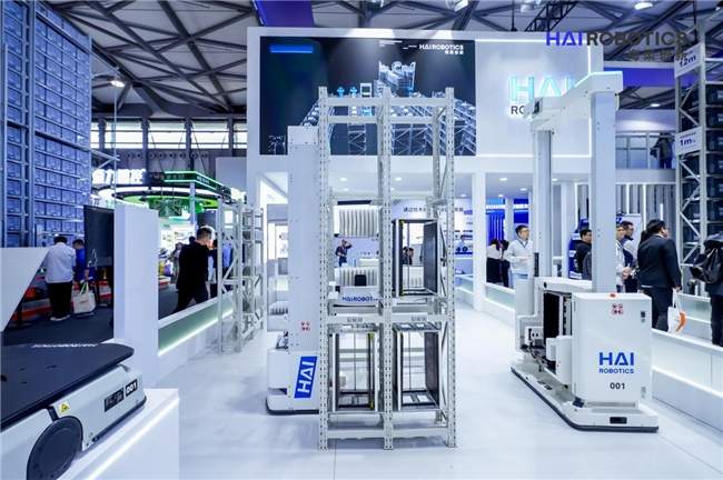 海柔创新闪攀机器人、K1200亮相亚洲物流展，新智造中心提升10倍产能(图3)