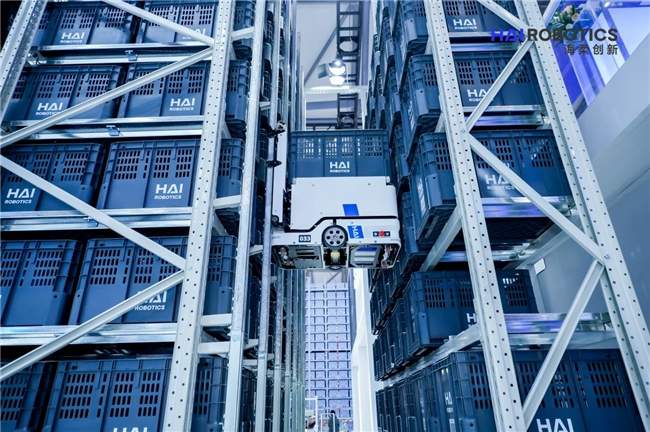 海柔创新闪攀机器人、K1200亮相亚洲物流展，新智造中心提升10倍产能(图1)