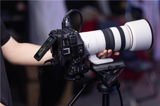 佳能“佳直播”携手时拍传媒，开启明星感团播时代(图8)