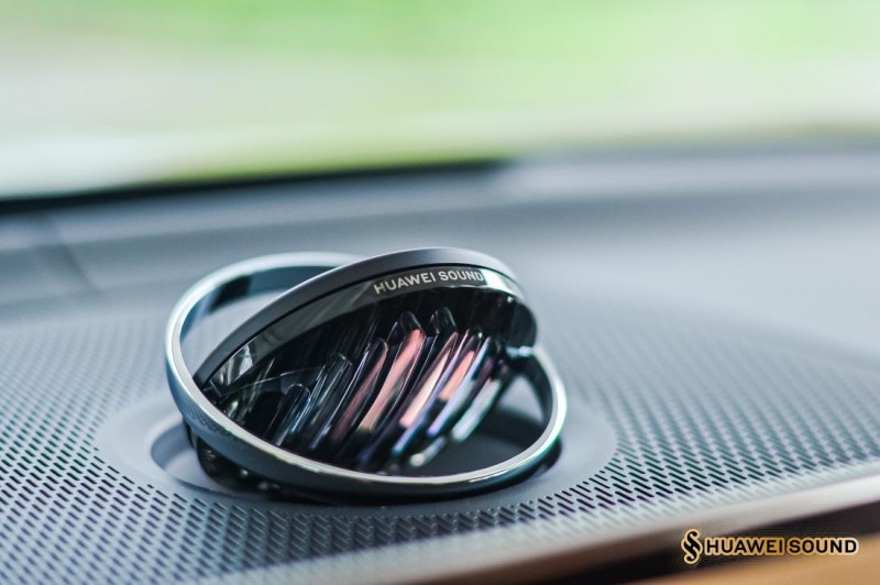 百万豪车听觉体验HUAWEI SOUND ULTIMATE 非凡系列音响打造“移动音乐厅”(图1)
