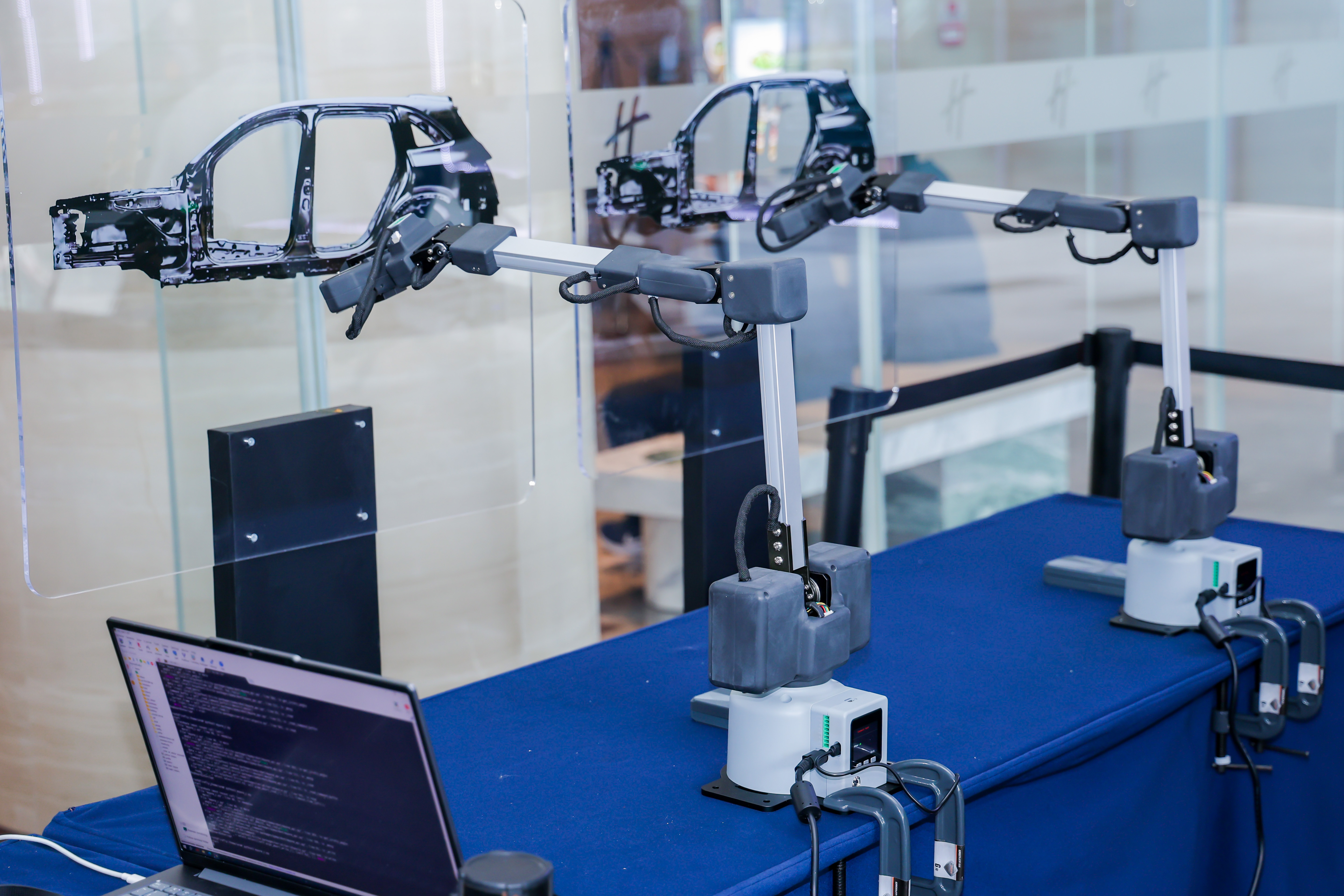 众“星”云集 “闪”耀江城 iSLA再登中国无线电大会(图3)