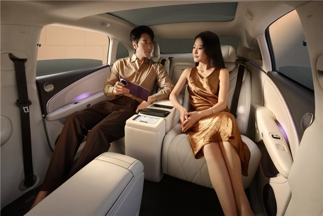 华系双智旗舰轿车 广汽昊铂A800内饰首发，为高速L3商用冲刺(图6)