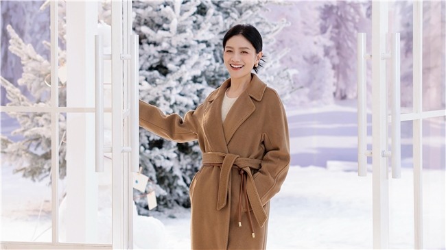 佳能携手胡可直播间 以“明星感”视听语言探索高端直播新标准(图1)