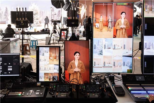 佳能携手胡可直播间 以“明星感”视听语言探索高端直播新标准(图11)