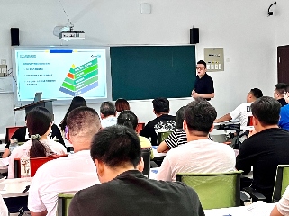 持续推动集成电路人才培育就业工作，IC设备技术员岗前就业班顺利结营！(图10)