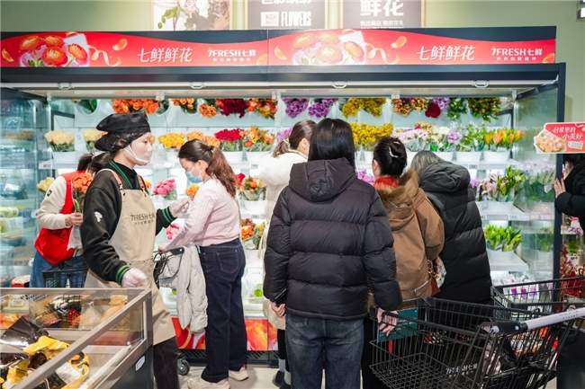 石家庄迎来“七鲜时刻”，首店开业现场人气沸腾，爆款好货引爆全城(图11)