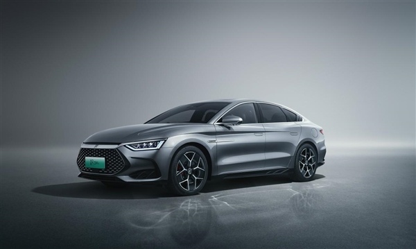 续航1300km 加速最快3.7秒！比亚迪汉DM-i/P正式上市：21.58万起