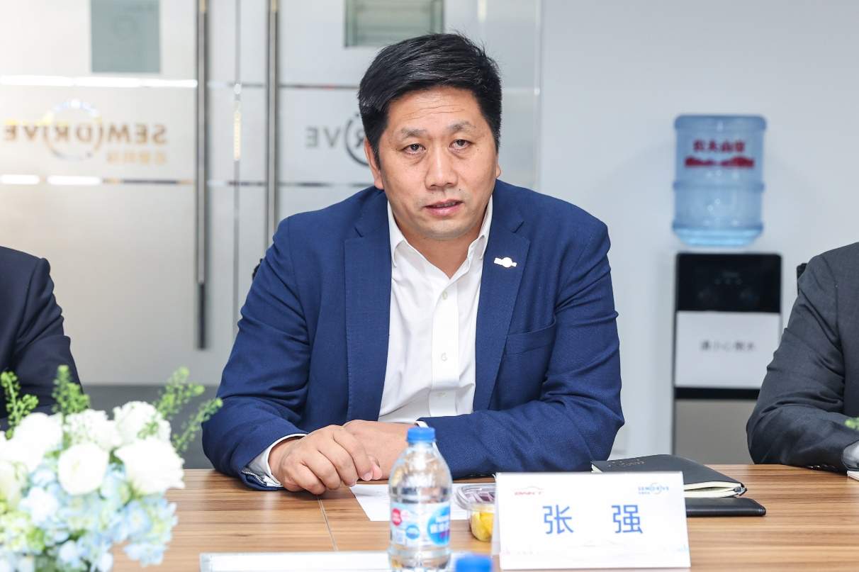 芯驰科技联合电装光庭共同发布X9U座舱平台(图4)