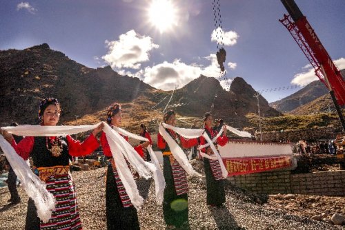 江铃·溪桥工程筑桥465座：从出行解困到乡村振兴的跨越之路(图9)