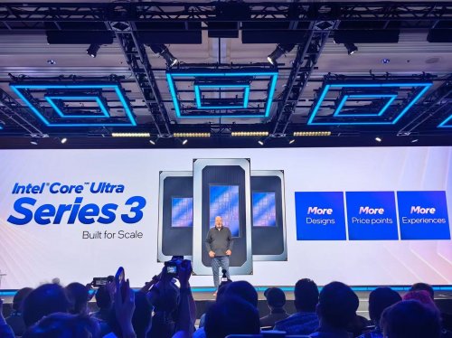 全球首款Panther Lake轻薄游戏本！耀世15 Pro实力闪耀CES 2026(图1)