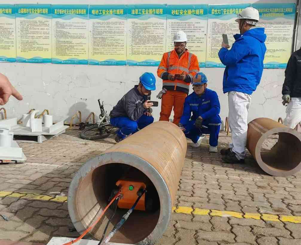 如何用管道喷涂机器人提升防腐施工效率与漆膜质量(图1)