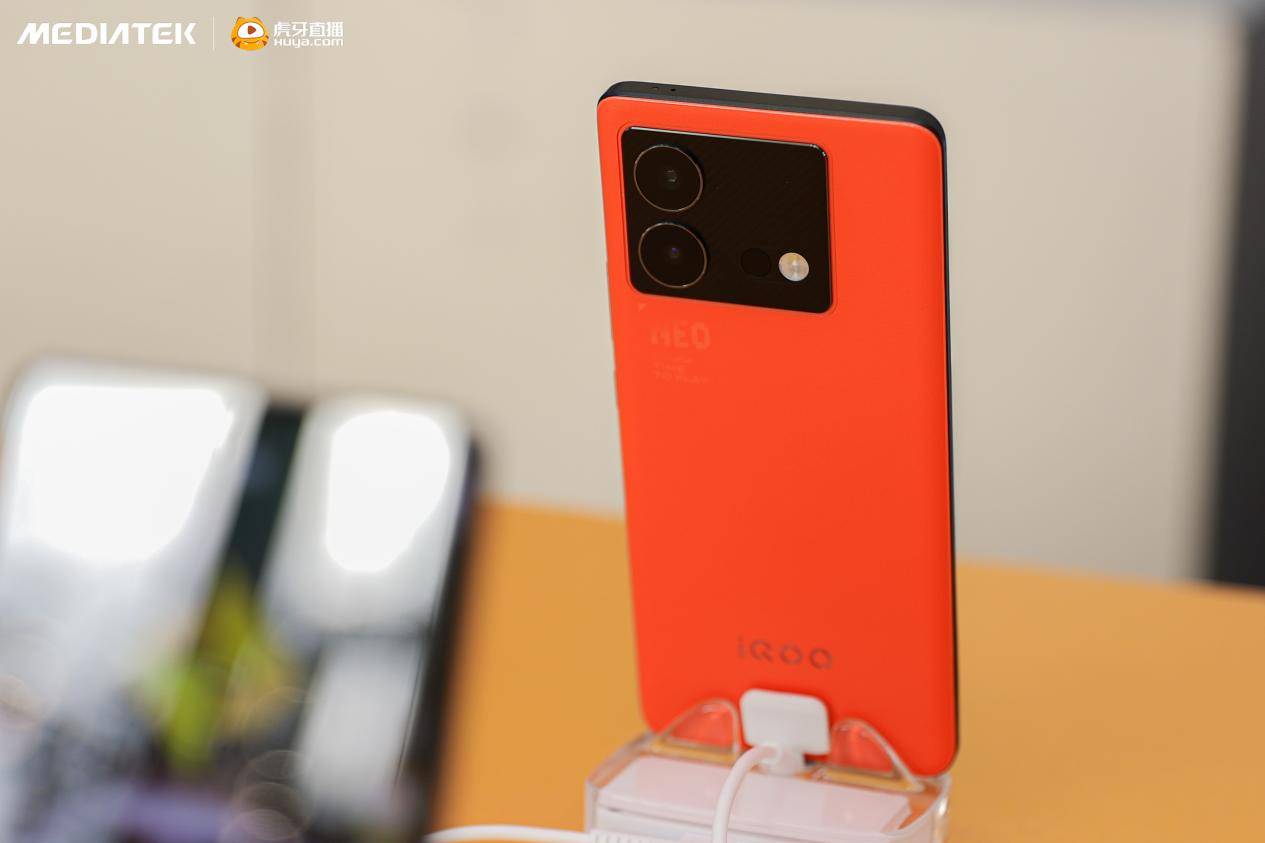 联发科天玑携手虎牙打造高能嘉年华，iQOO Neo8 Pro让超级游戏体验翻倍(图8)