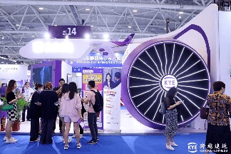 实力彰显、闪耀全场！跨越速运重磅亮相第五届SEMI-e(图7)